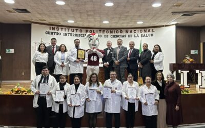 Entrega de la placa de acreditación al Programa Académico de Médico Cirujano y Partero del Centro Interdisciplinario de Ciencias de la Salud, Unidad Milpa Alta (CICS UMA). 