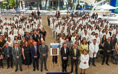 COMAEM entrega placa de reacreditación a la Universidad Cuauhtémoc Aguascalientes